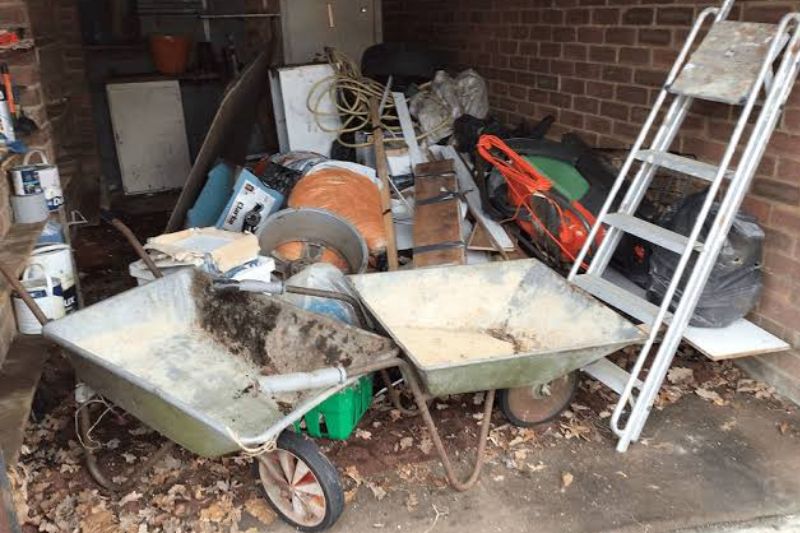 Garage Clearance Chippenham: Efficient Property Solutions